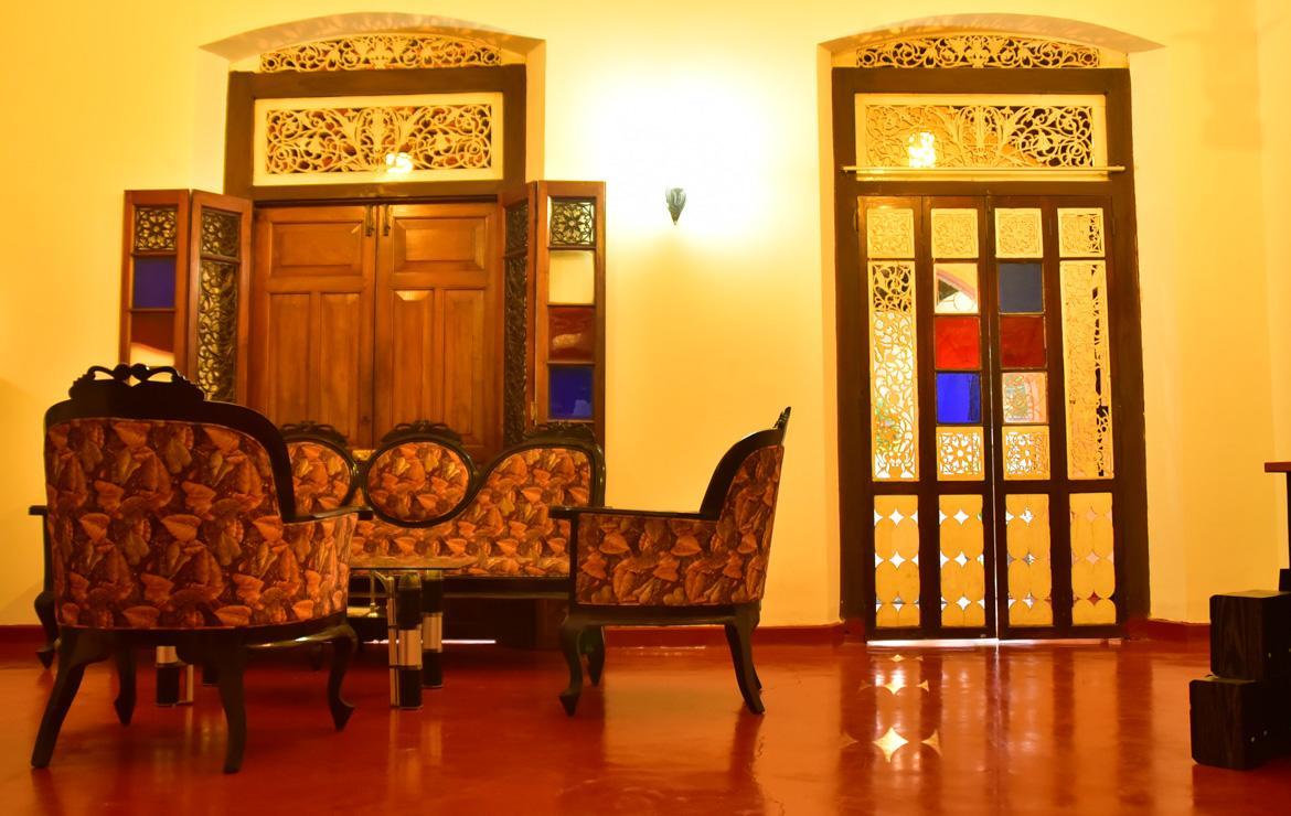 Walawwa Dutch House Hotel Ja-Ela Exterior photo